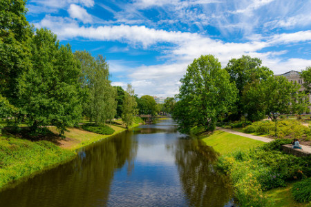 沒錢最容易移民的國家是哪？為什么這么說？