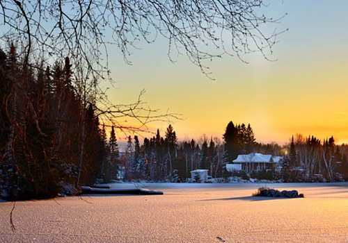華人移民加拿大，定居在哪里生活較為便利？